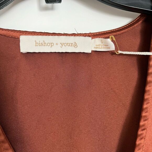 Brown blouse size Small , NWT - Picture 6 of 8